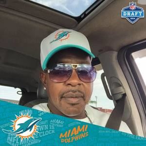 Meet your Posher, Reginald